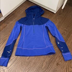 🍋Lululemon retro Wet Dry Warm 1/2 zip Hoody size 8